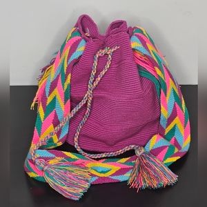 Wayuu Magenta Hobo Bag 100% cotton Made in Colombia "Hand Made"